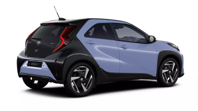 Toyota Aygo X 1.5 Hybrid Excel 5dr CVT Hybrid Hatchback - Image 2